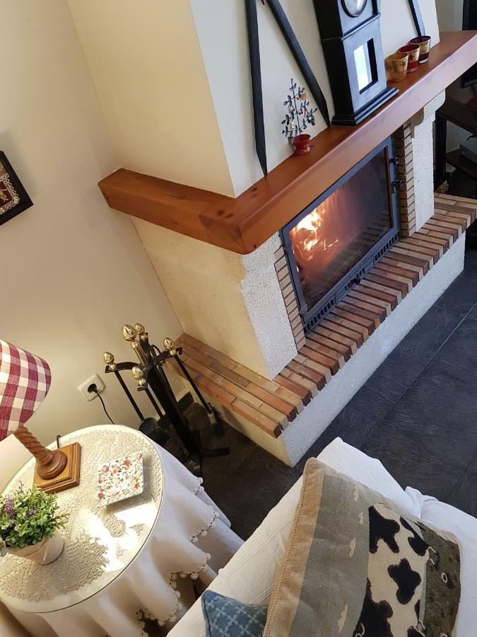 Villa Casa Encantadora Con Piscina Privada Y Chimenea à Las Jaras Extérieur photo